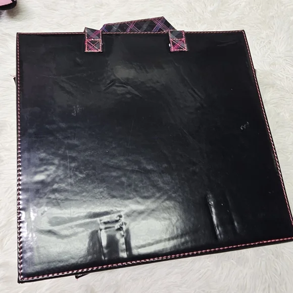 Monster High Tara Toys Carrying Doll Case 2012 Vintage Collectable - Picture 3 of 6